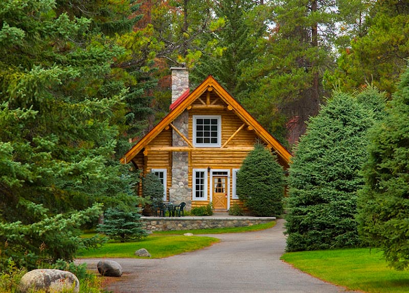 Alpine Village Cabin Resort - Jasper