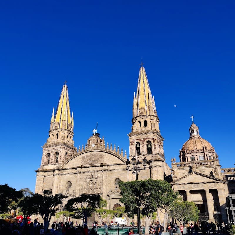 Luxurious Family Weekend in Guadalajara