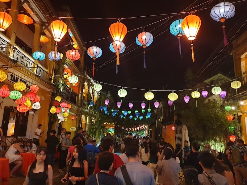 Hoi An on a Shoestring: Ancient Town, Beaches & Street Food
