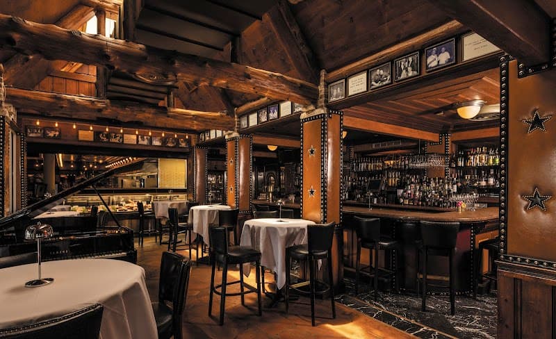 Luxurious Houston Weekend Escape