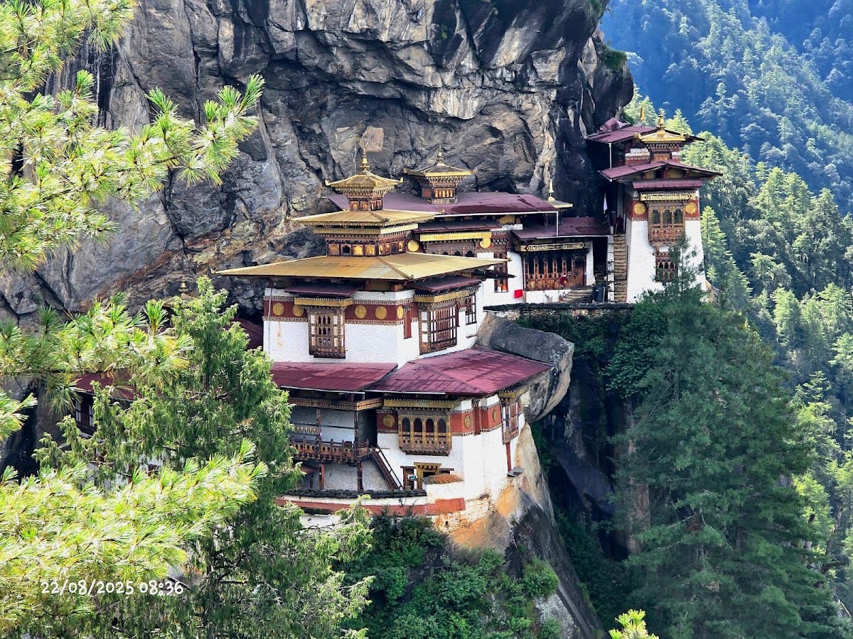 Paro Taktsang (Tiger's Nest Monastery)