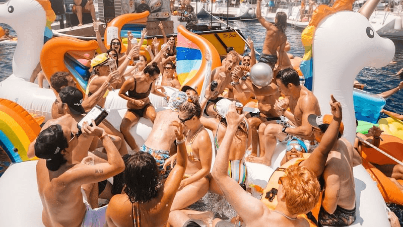 Private Yacht Rental