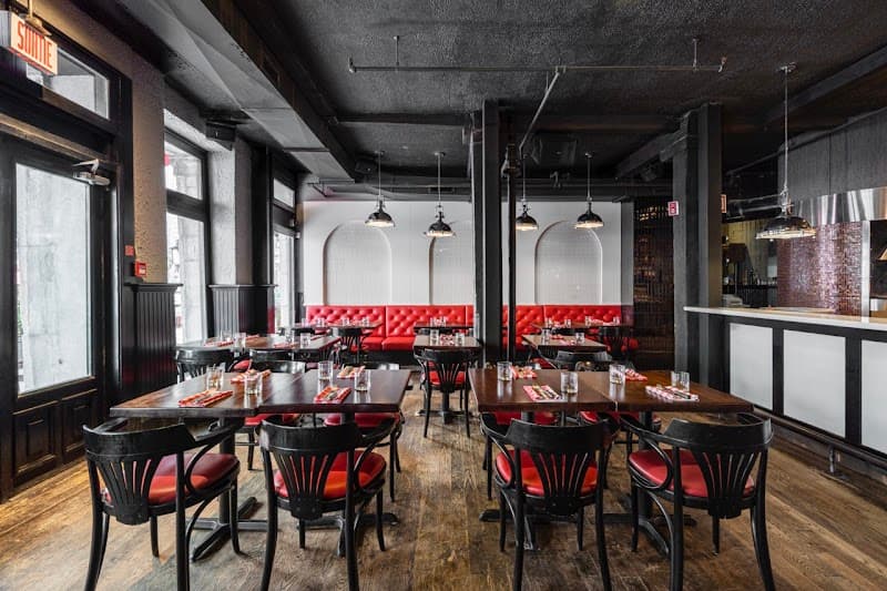 Restaurant BEVO Bar + Pizzeria