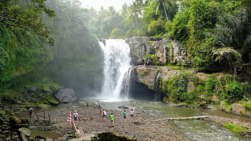 Ubud Waterfall Trek (Tegenungan Waterfall)