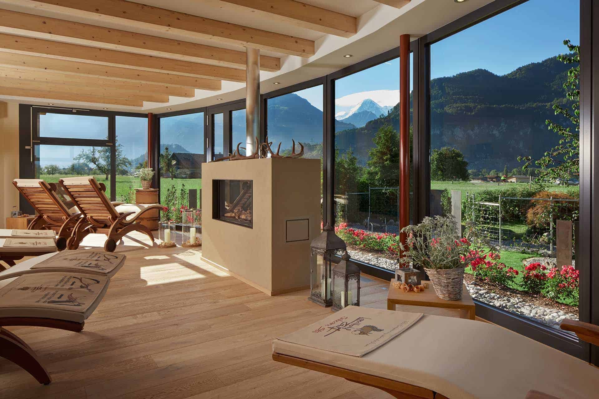 Alpine Comfort Suite