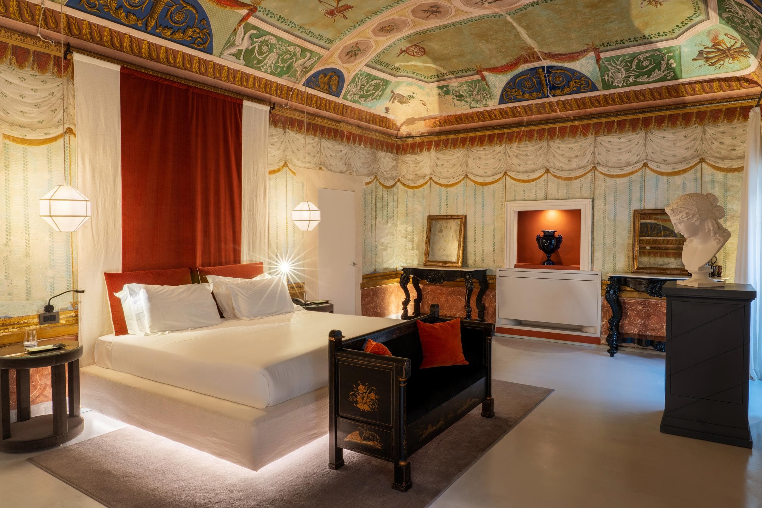 Classic Room