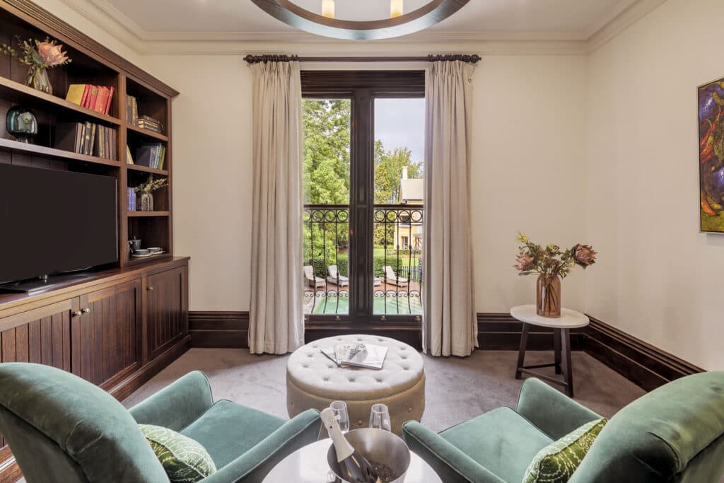 Conservatory Suite