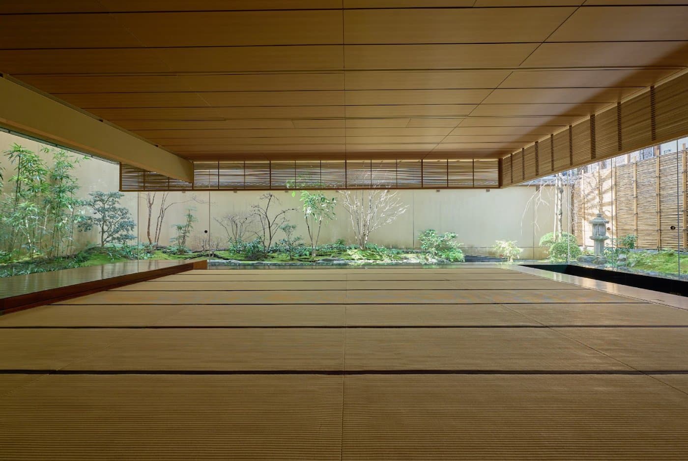 Imperial Size Room – Main Building 80㎡