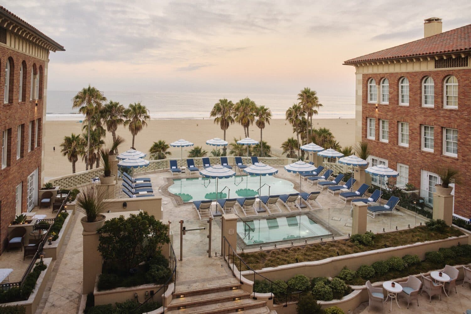 Multi-Bedroom Ocean Front Suite