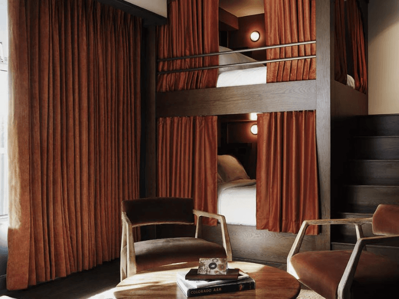 Suite