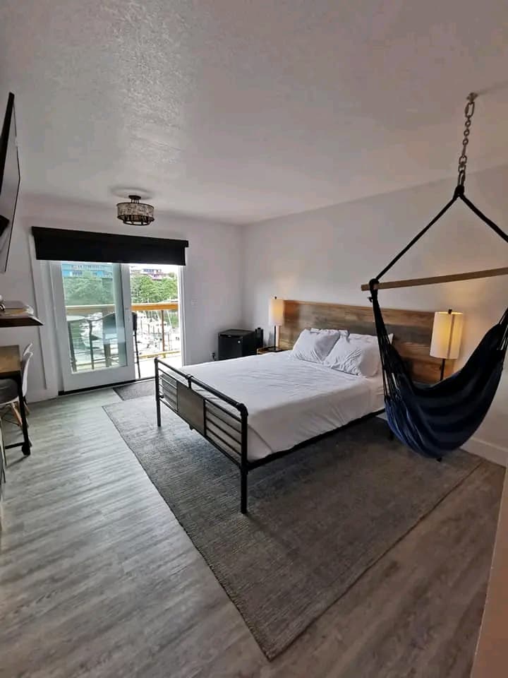 Double Queen Patio Room