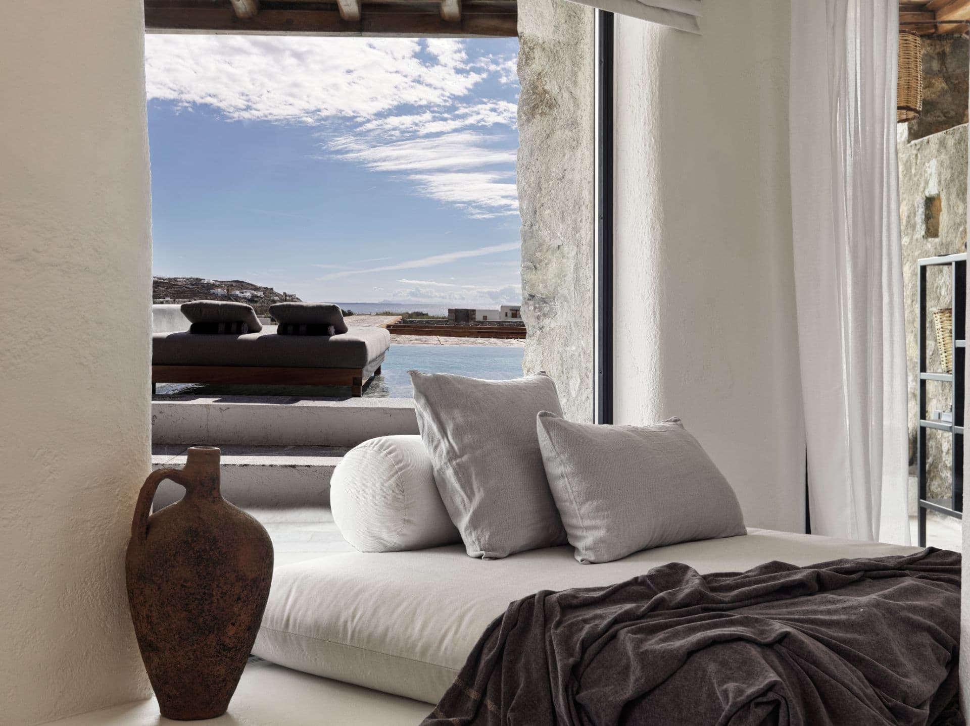 Honeymoon Suite Sea View with Outdoor Hot Tub