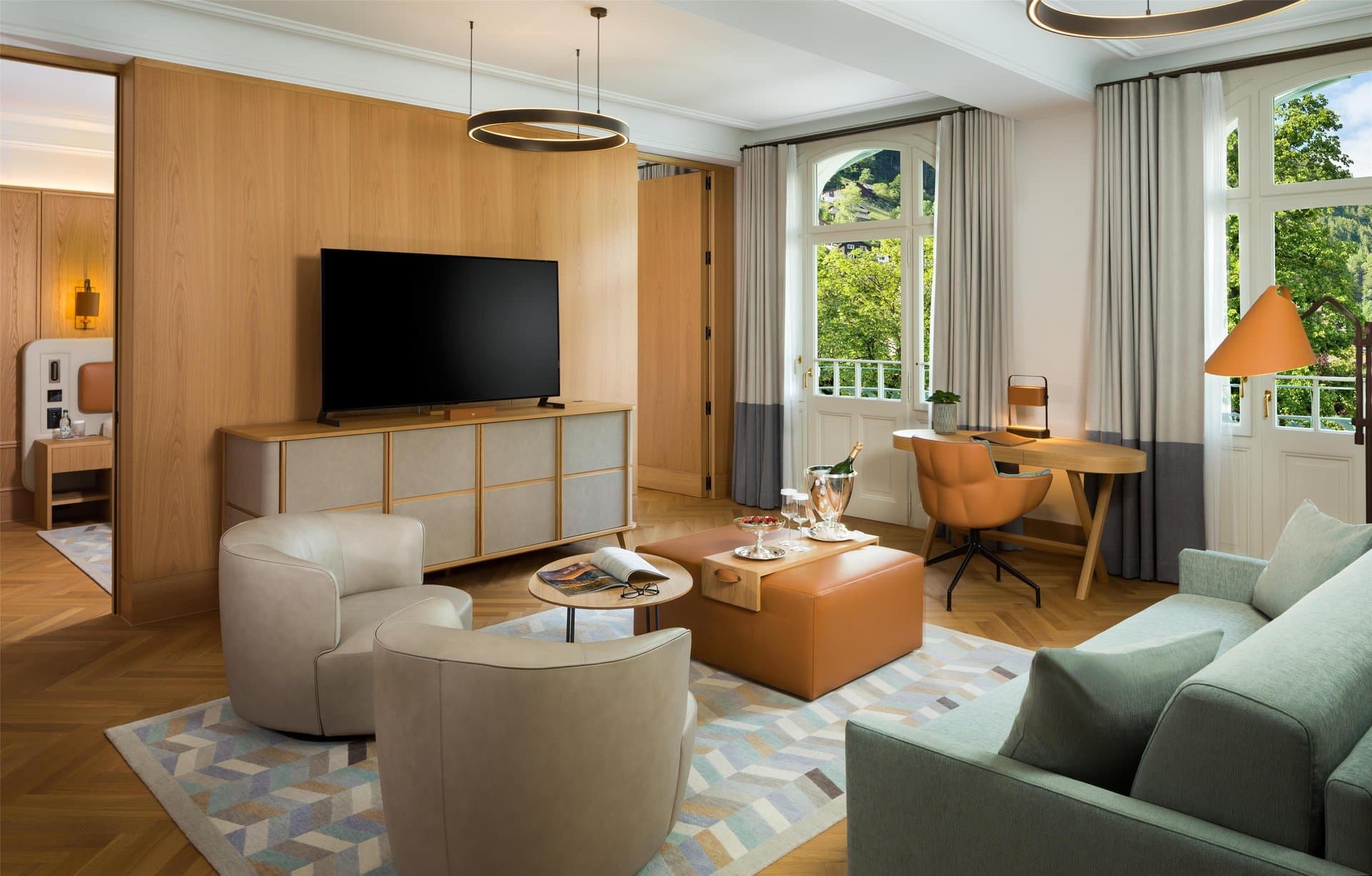 Boutique Room