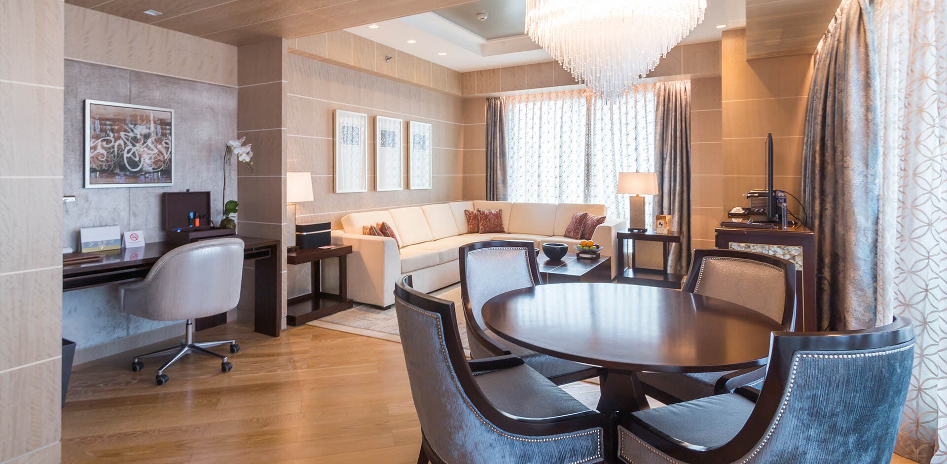 Executive Suite