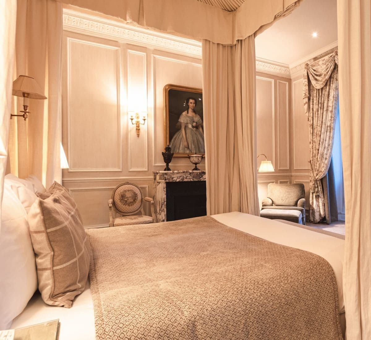 Prestige Room