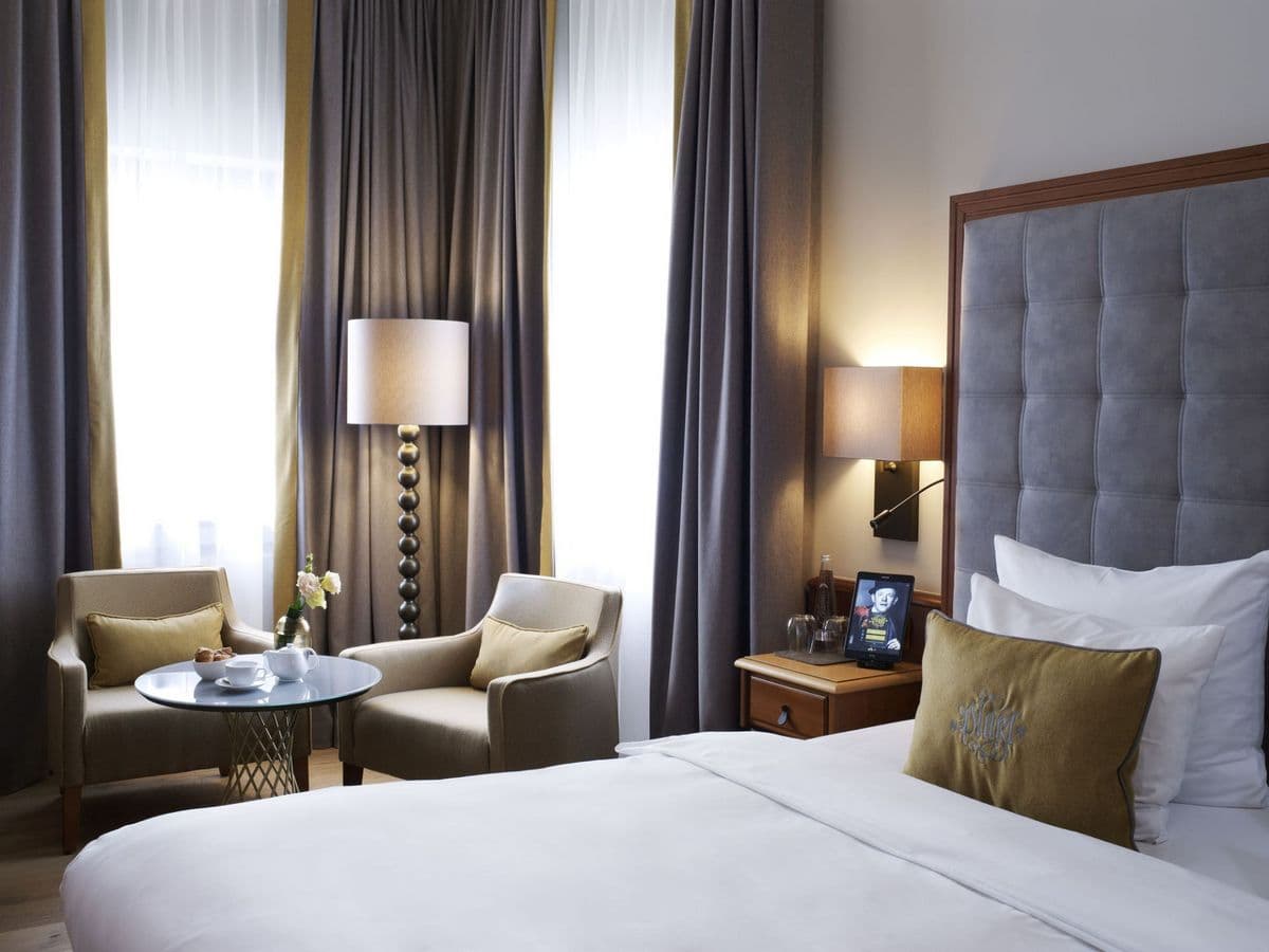 Classic Double Room