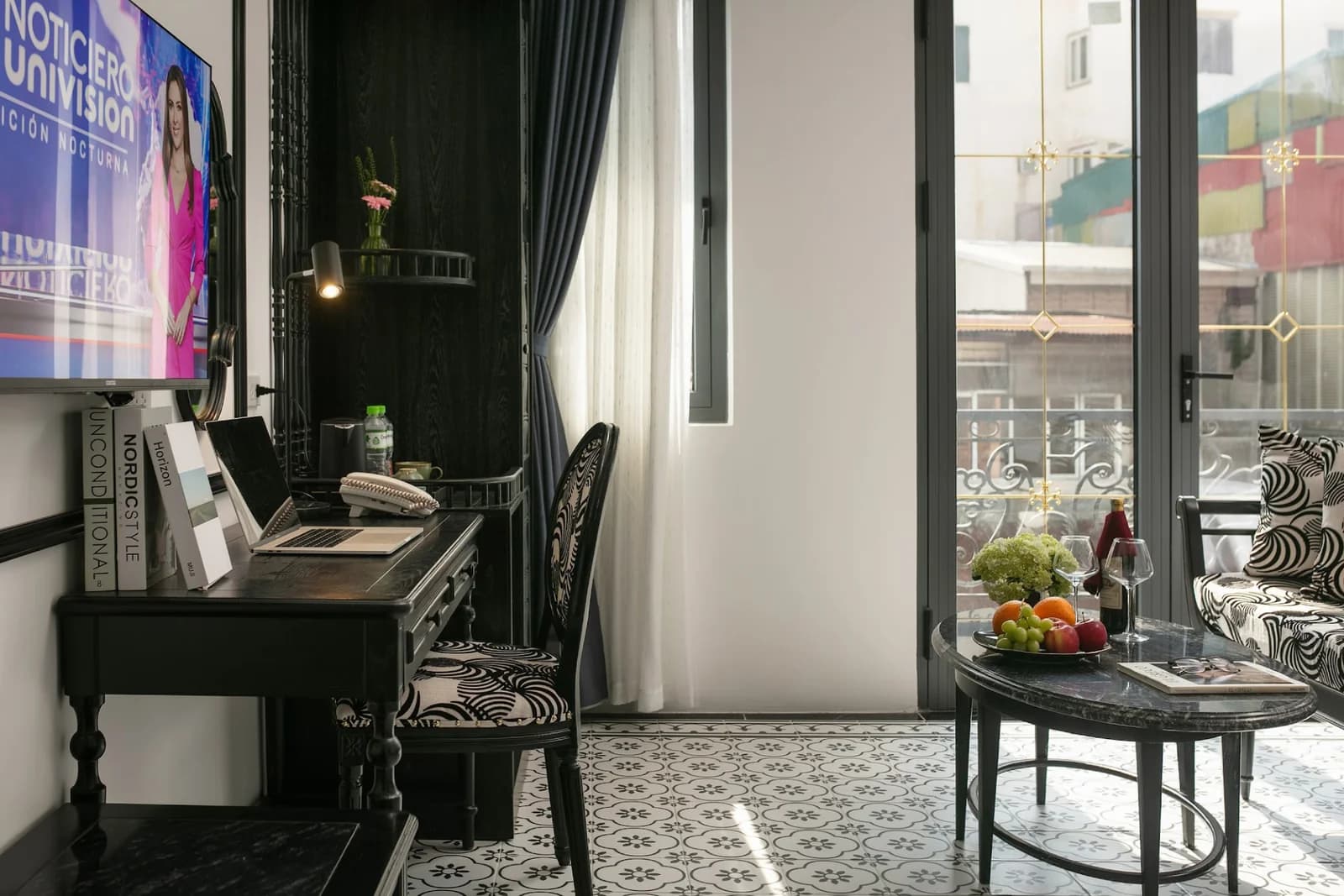 Family Suite (Connecting)