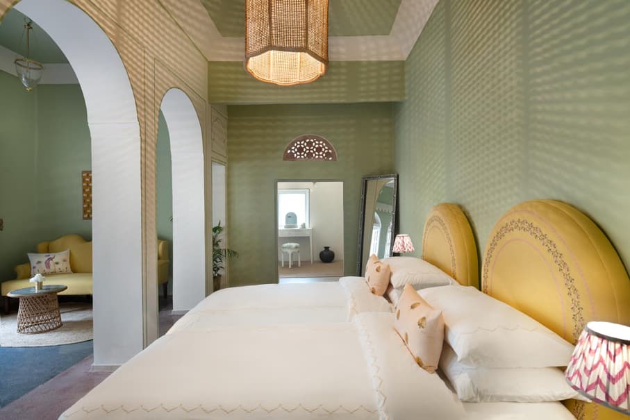 Panna (Emerald) Suite