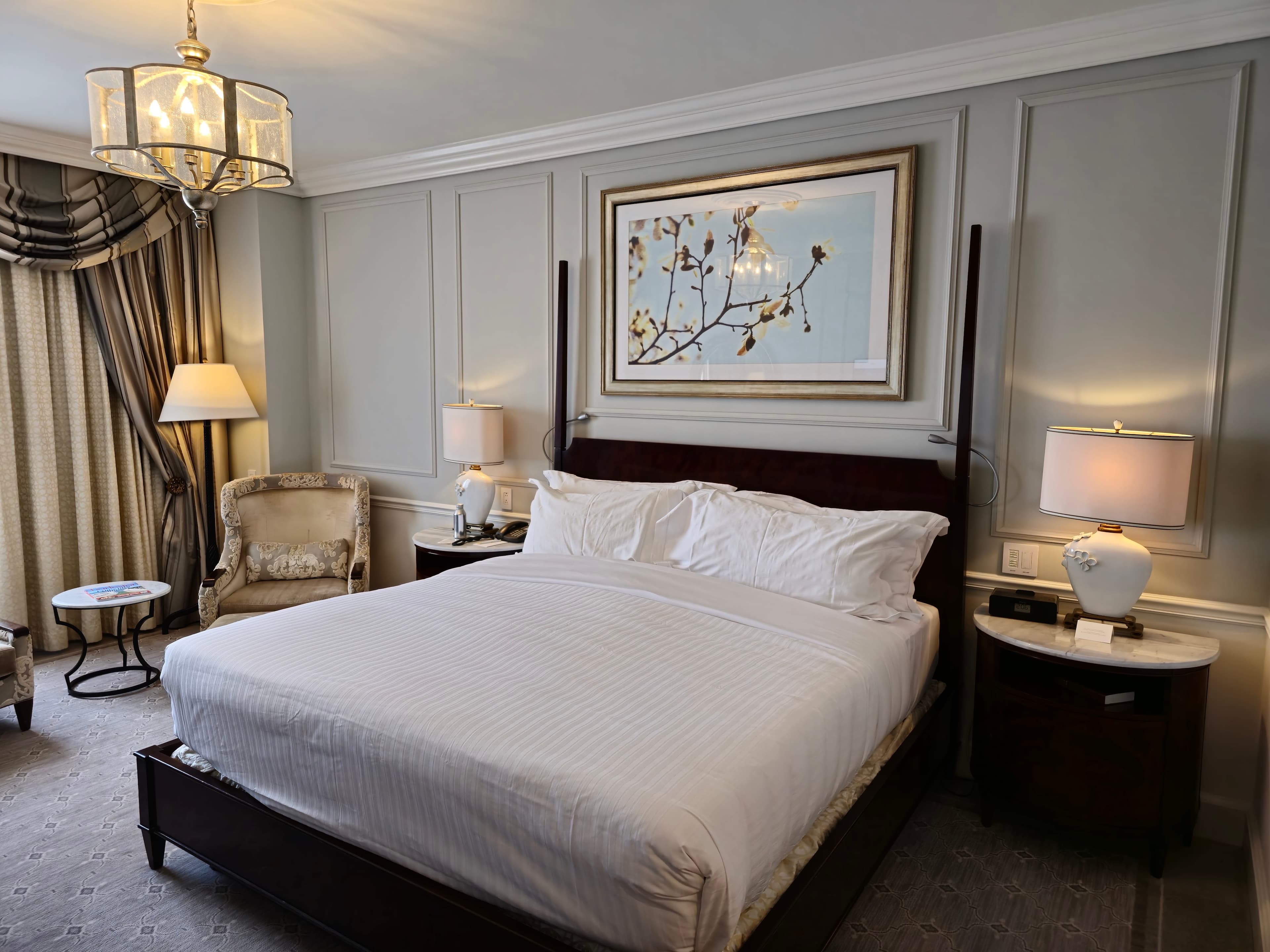 Luxury Suite