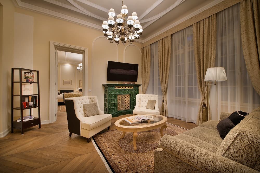 Deluxe Suite (Wilson Palace)