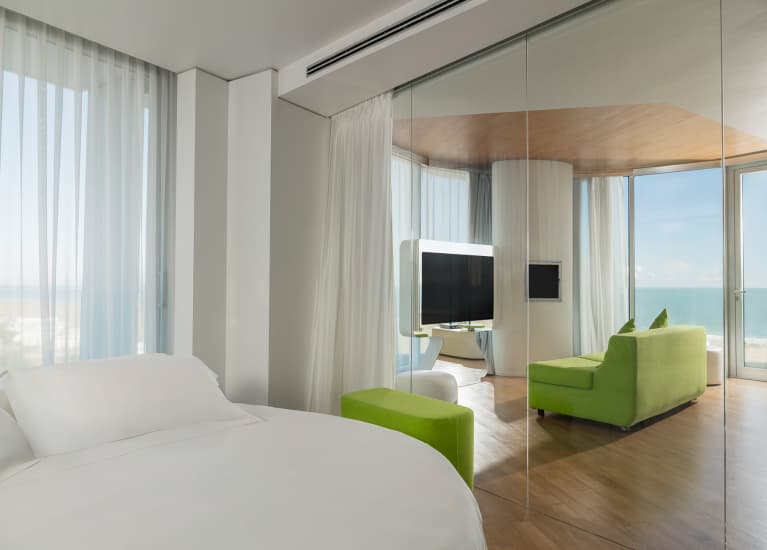 i-SUITE