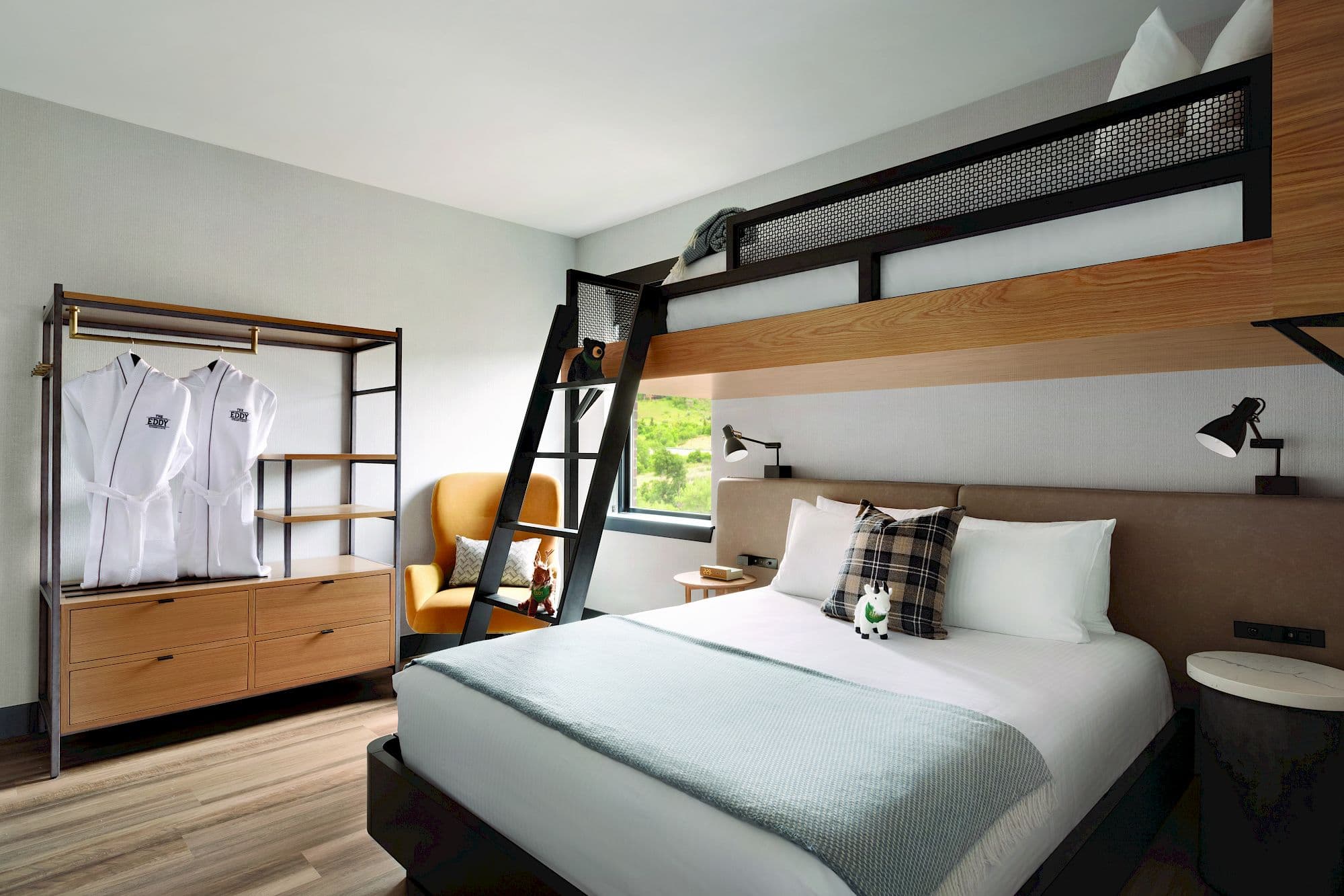 Haystack Junior Suite