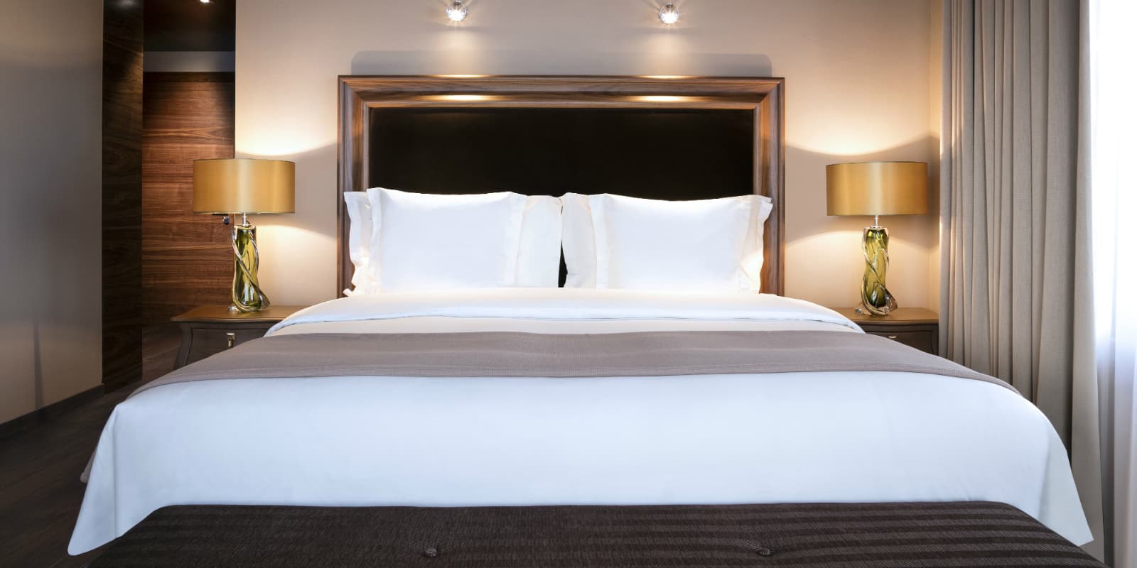 Deluxe Rooms