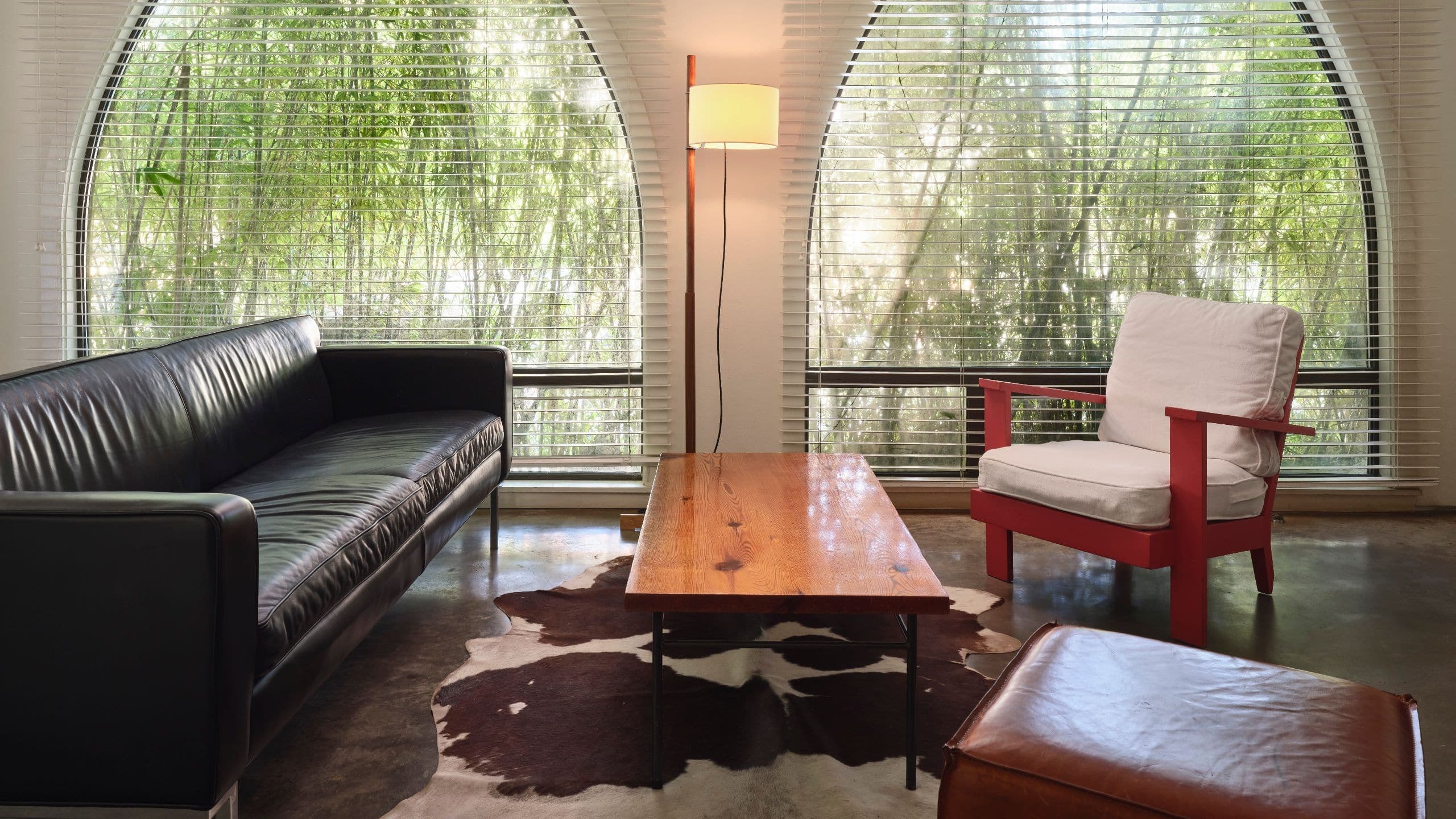 Courtyard King Studio