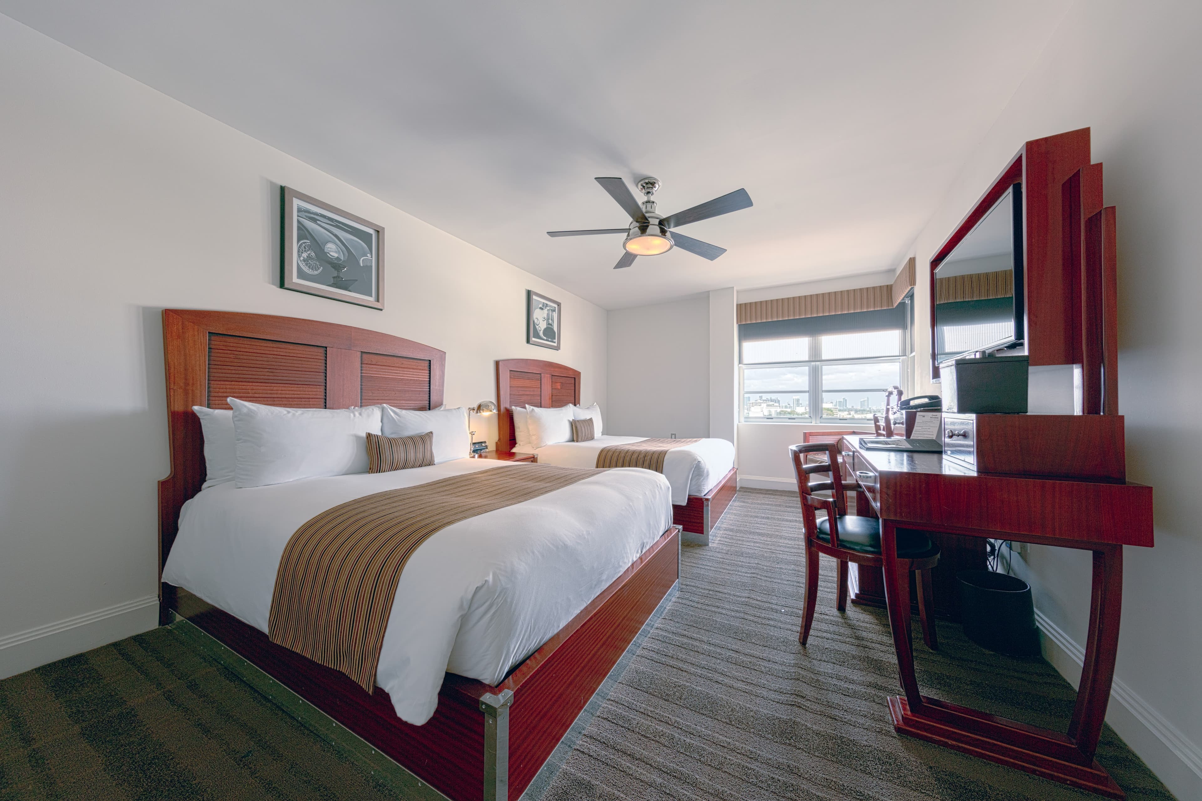 Art Deco City View Suites