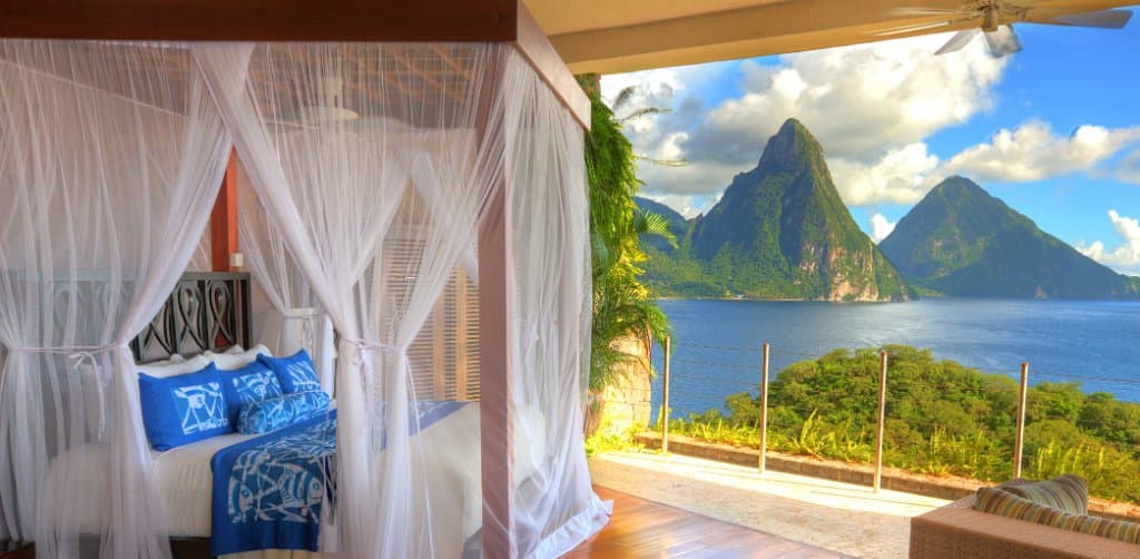 Sky Whirlpool Suite