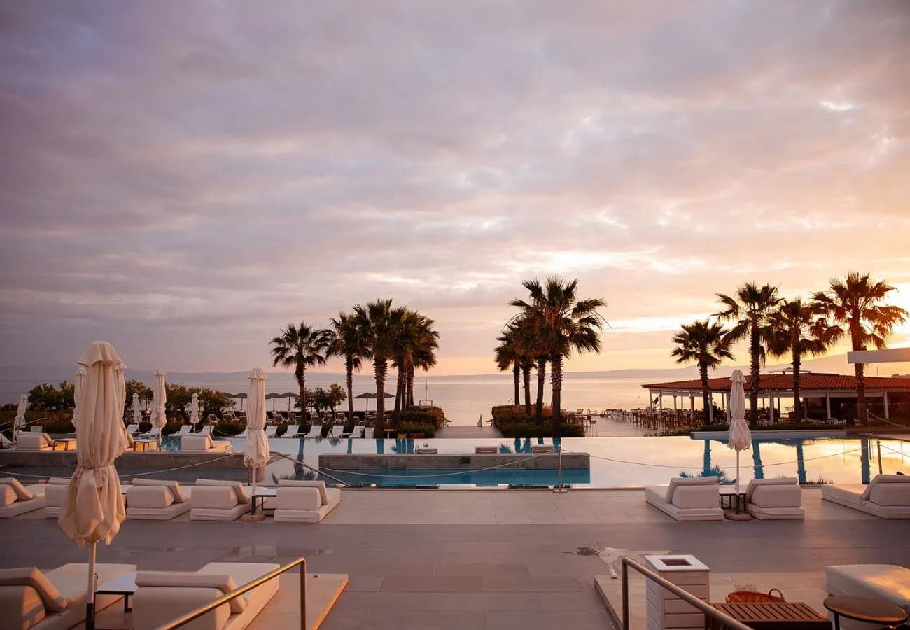 Cabana (Pool View)