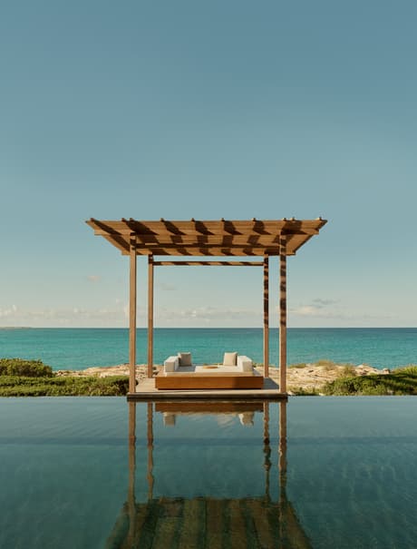 Deluxe Pool Pavilion