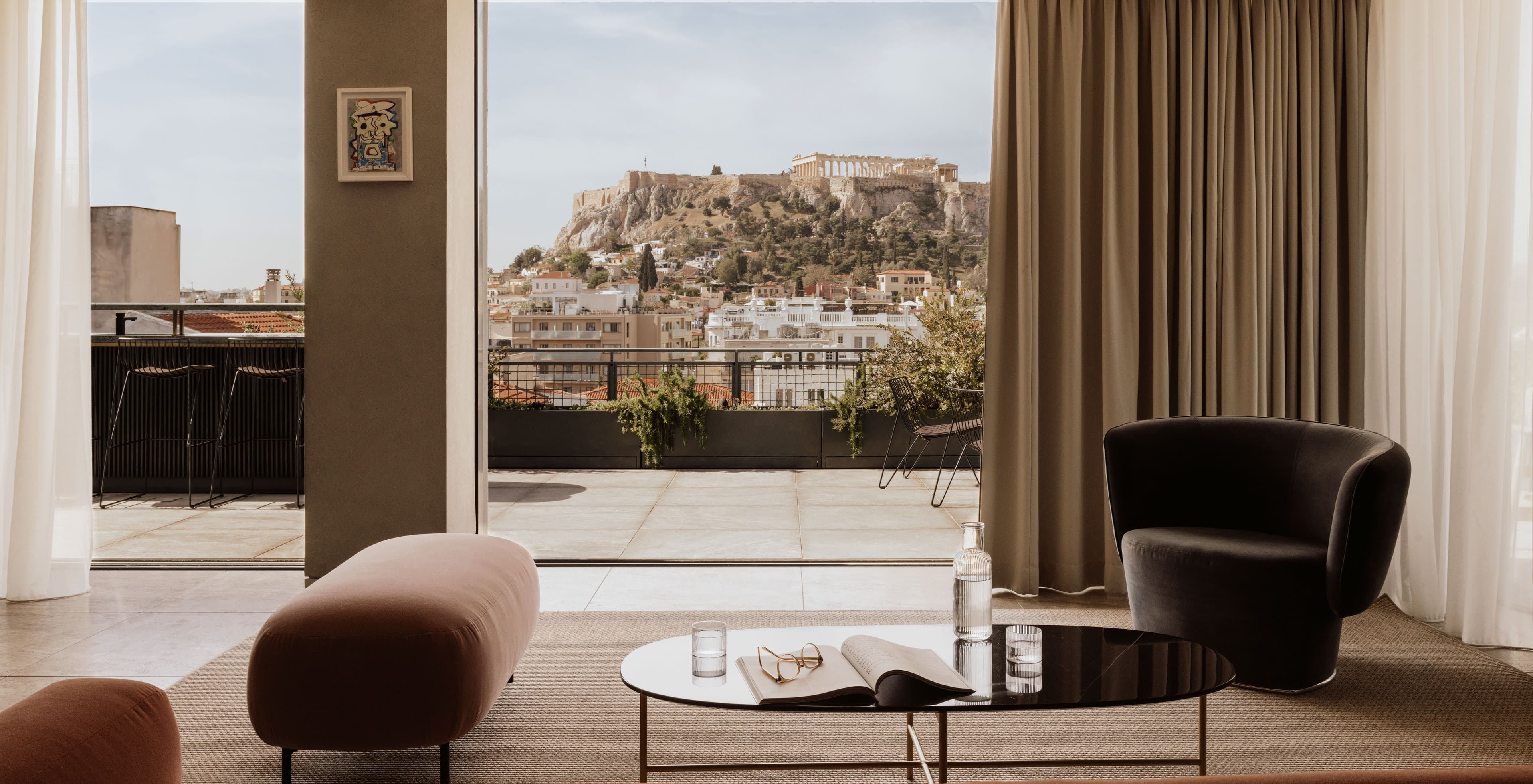Perianth Hotel