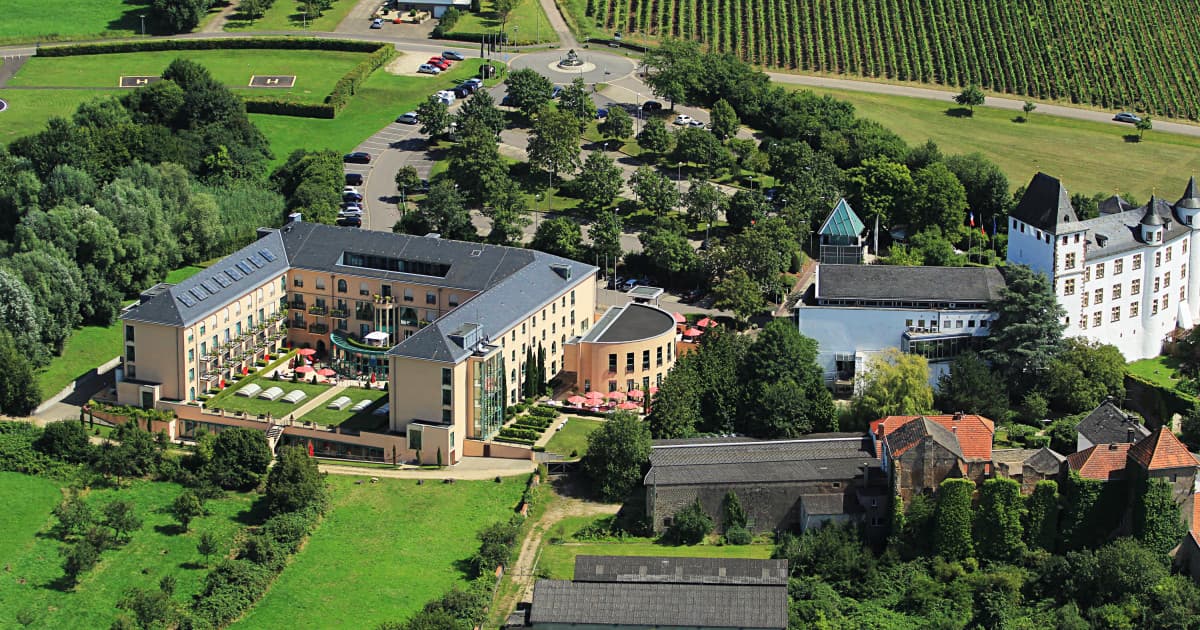 Victor's Residenz - Hotel Schloss Berg