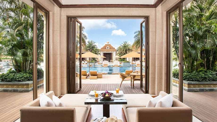Cotai Pool Suite - King