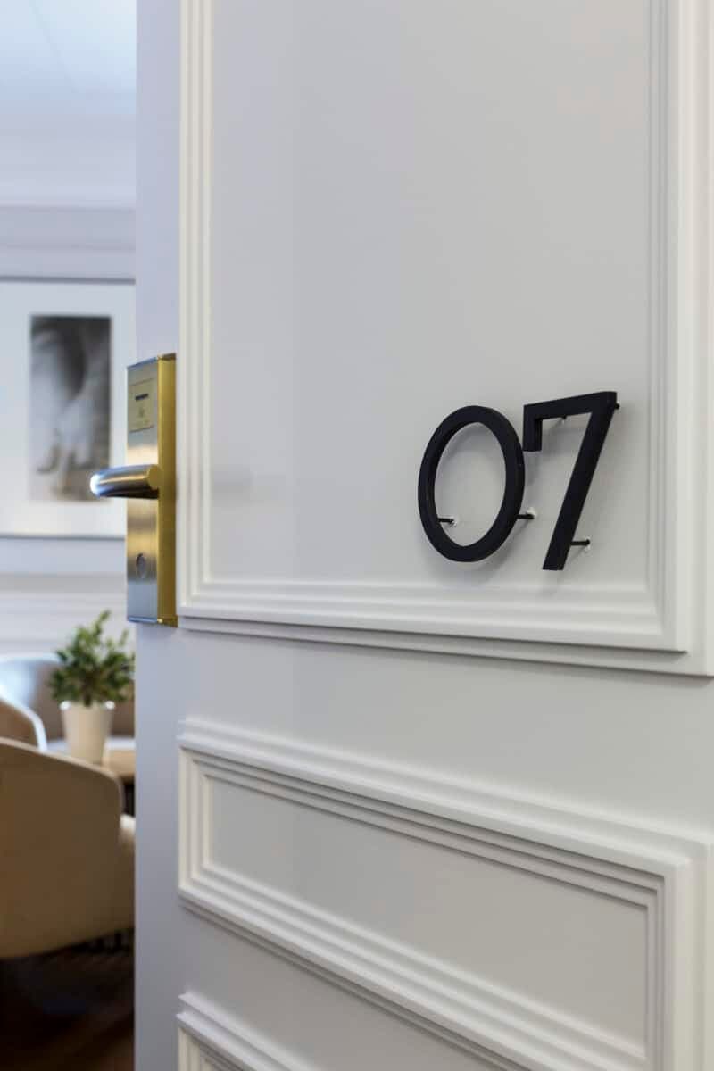 A77 Suites