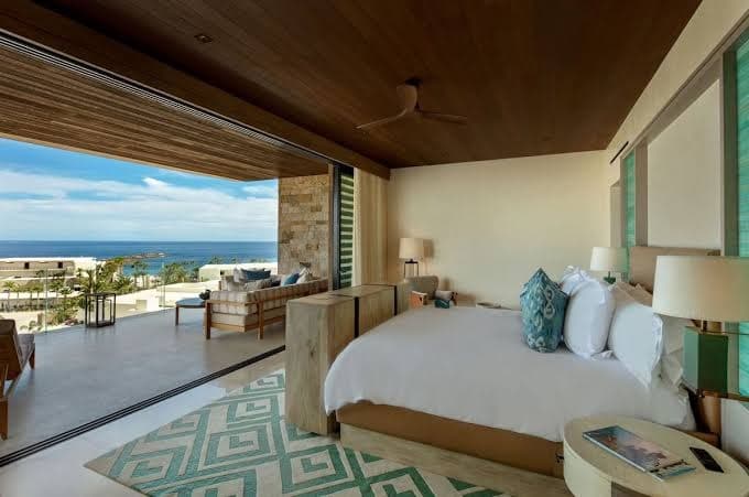 Oceanfront Room – King