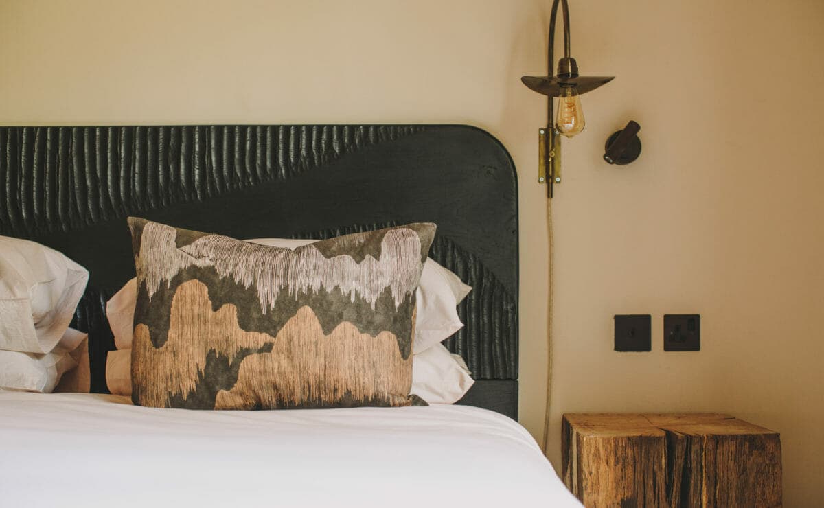 Sarah Ireland — Manor Master Suite