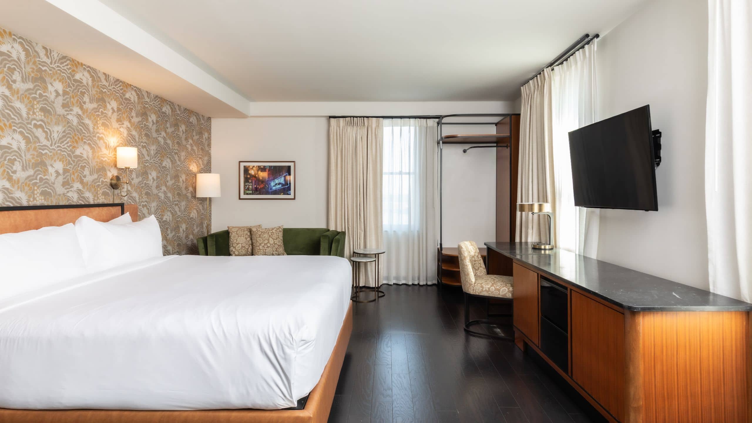 One King Bed