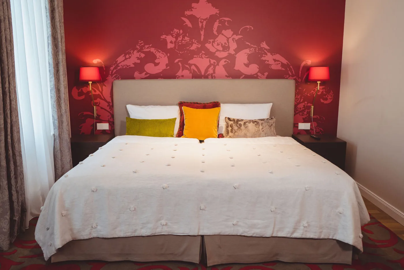 Deluxe Apartment Suite