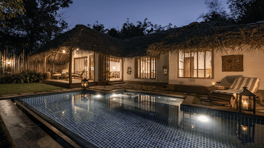 Pool Hut