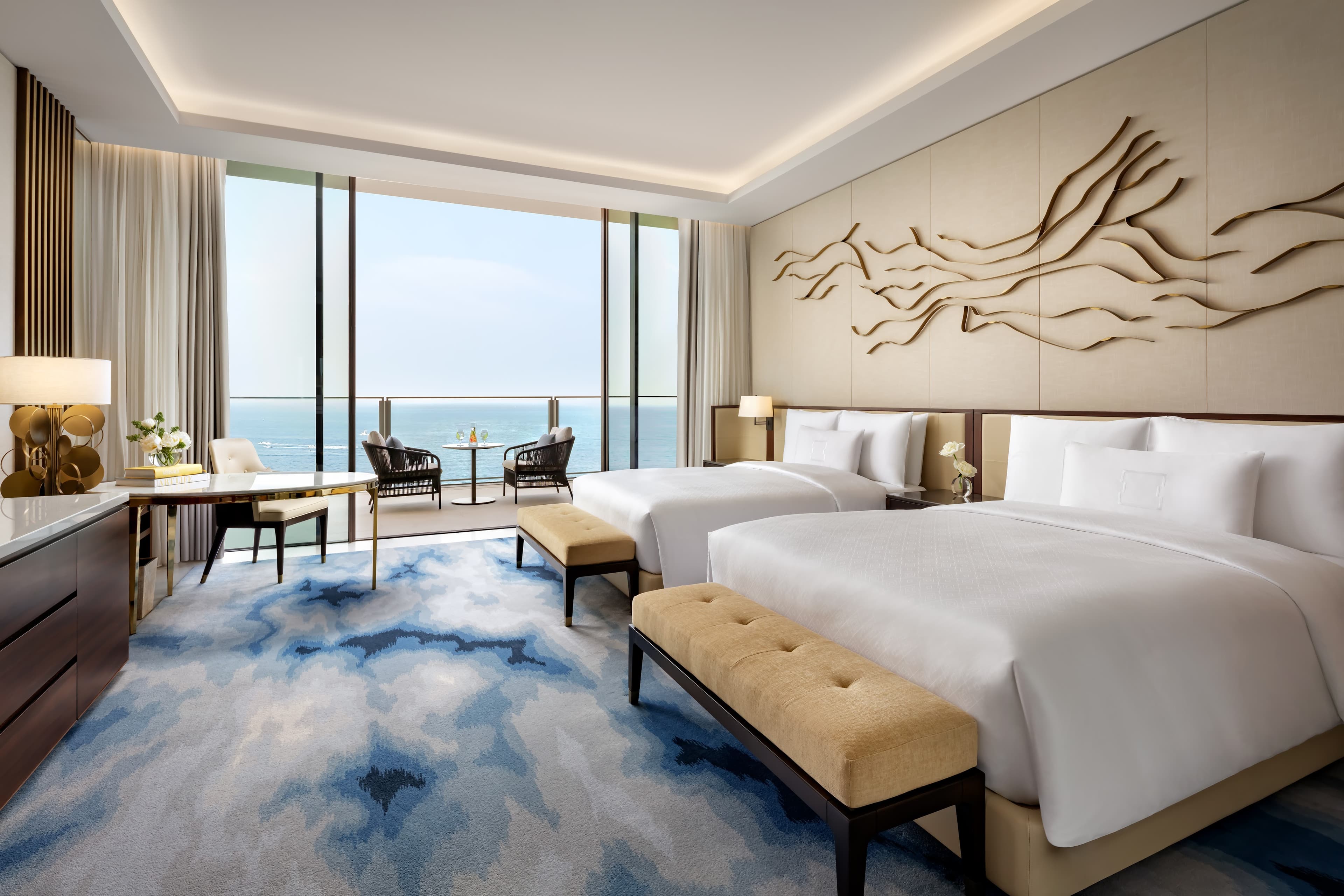 Royal Club Room