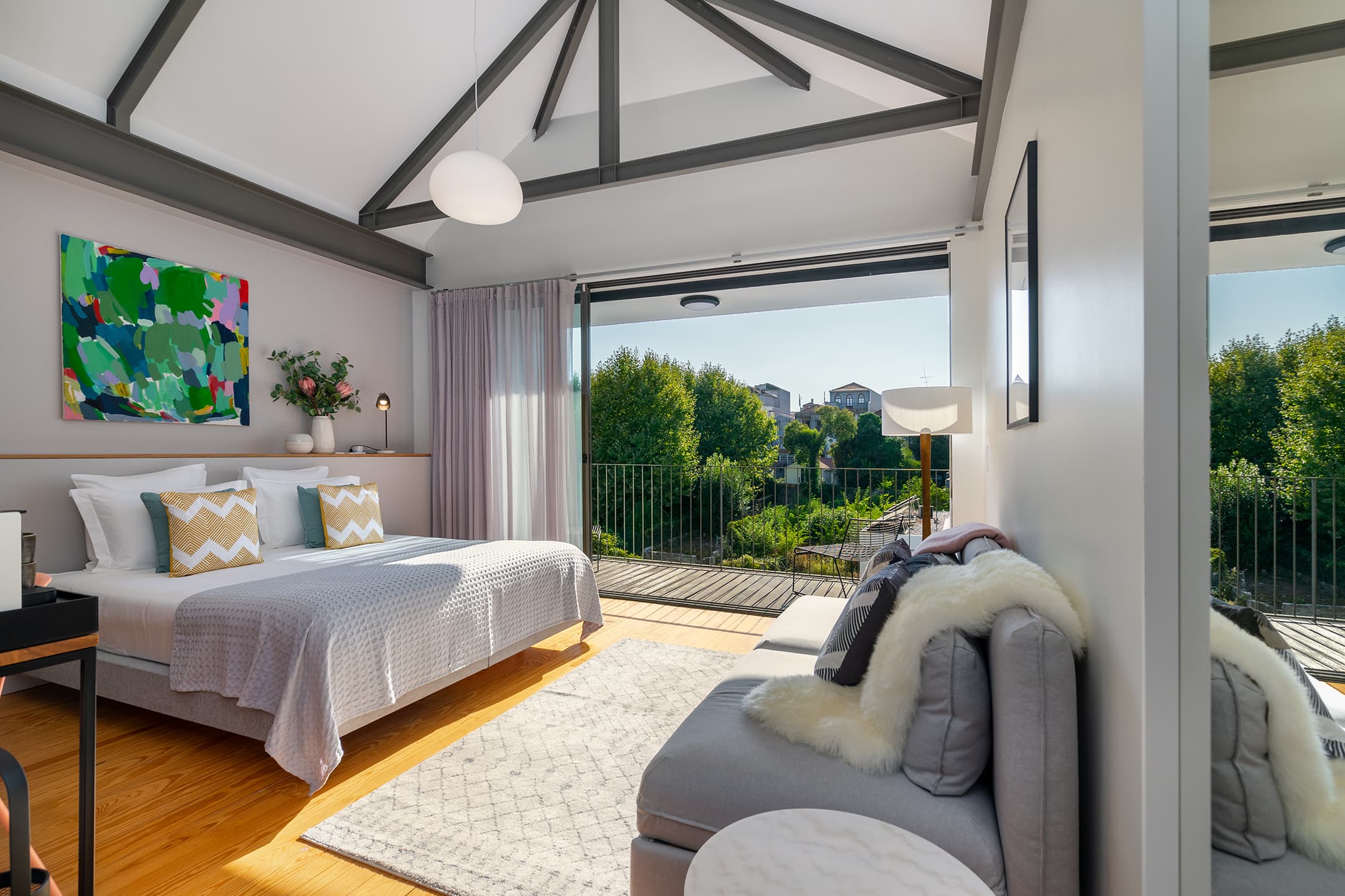 Urban Retreat Studio Apartment