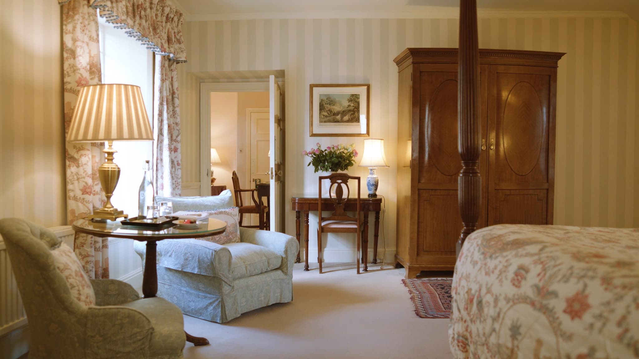 Classic Queen Double (Main House)