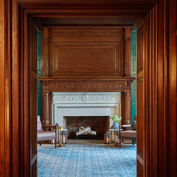 Mansion Suite