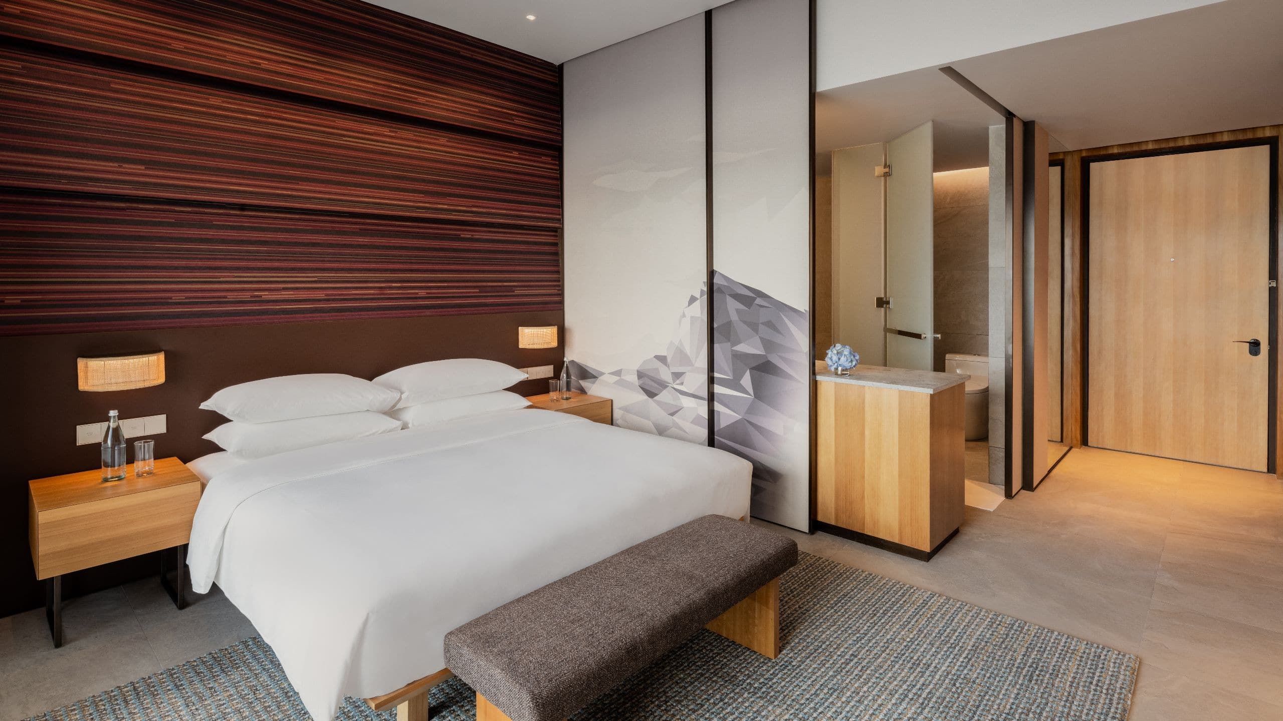 King Bed, Deluxe