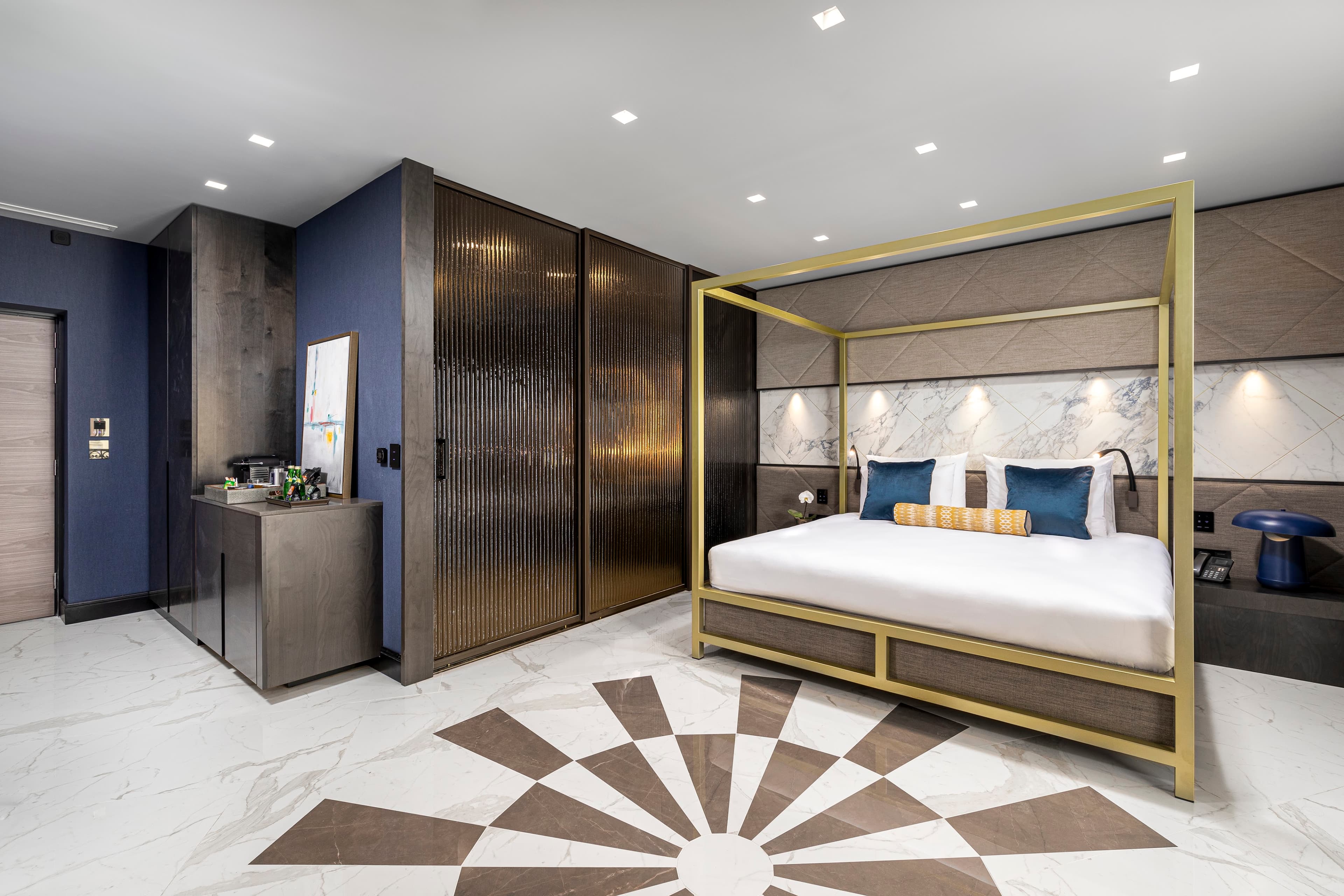Economy Room