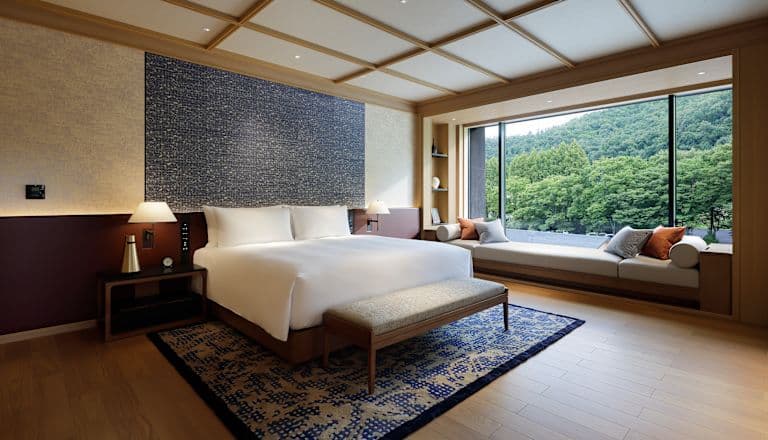 Deluxe Room Twin