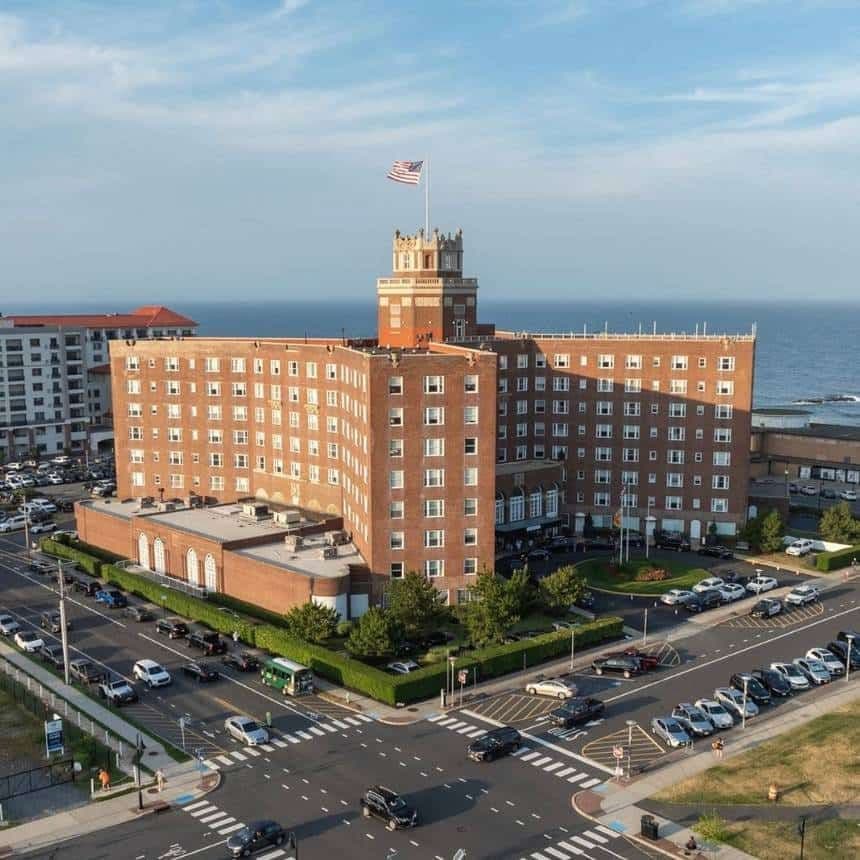 Berkeley Oceanfront Hotel