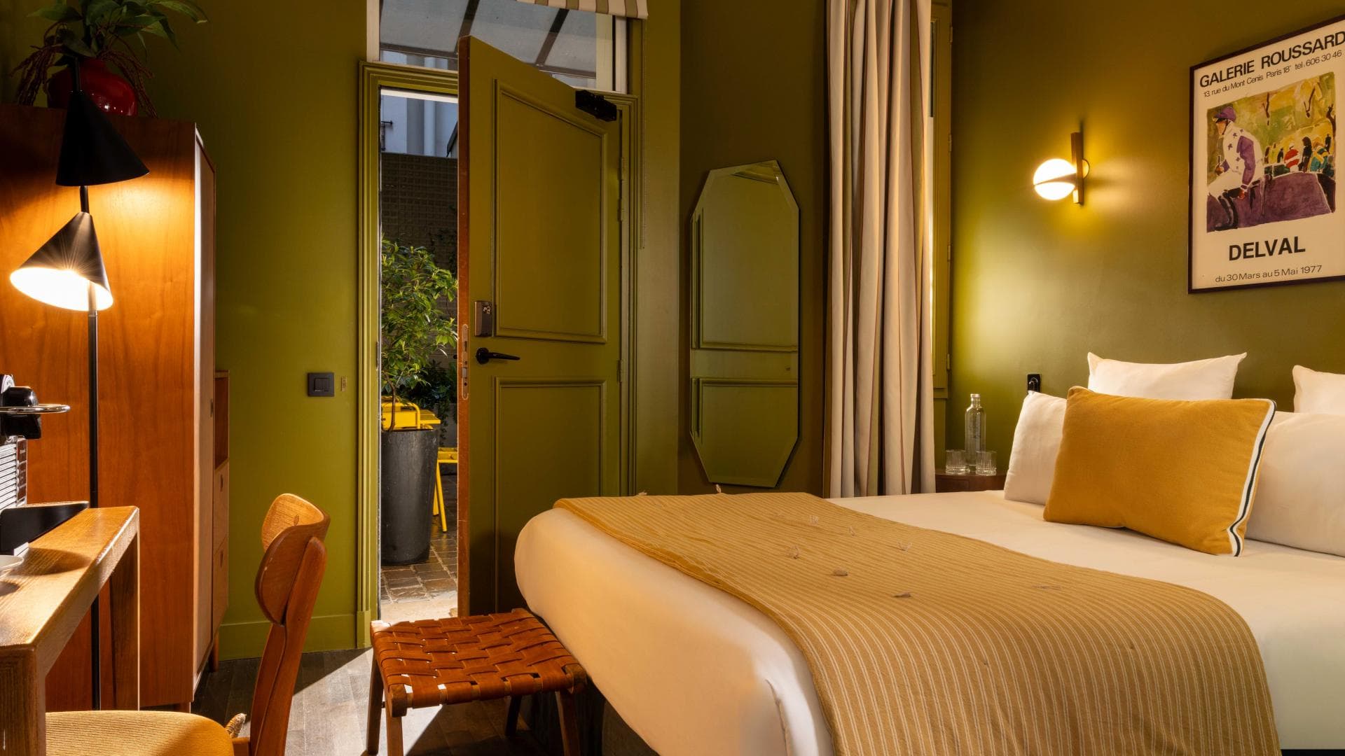 C.O.Q Hotel Paris